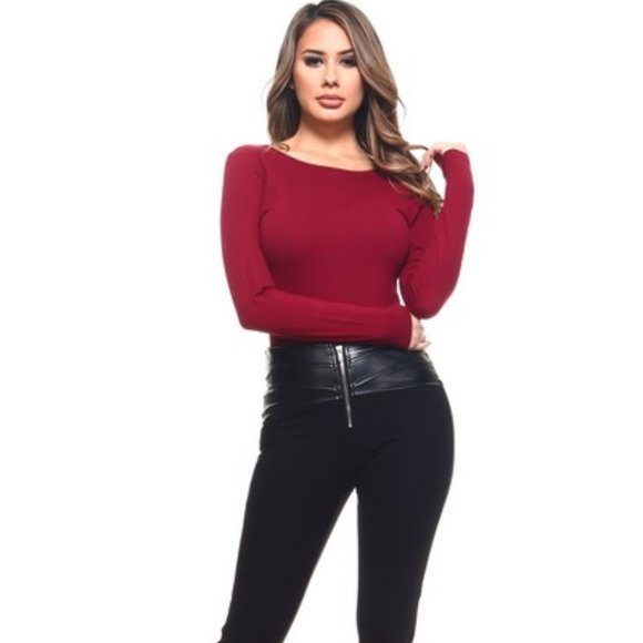 Long Sleeve Cute Open Back Bodysuit BS1009 - Picture 5 of 6